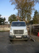 Грузовой бортовой автомобиль с манипулятором Чайка-Сервис 27845В